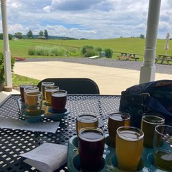 We got a table in the shade on the covered porch. We very much enjoyed our samplers.