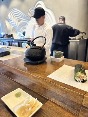 Yunomi Handroll by null