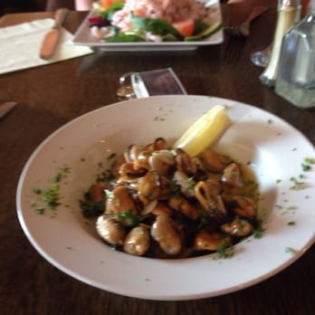 Caisleain Oir - Mussel starter and it was very good - Hotels Near Me