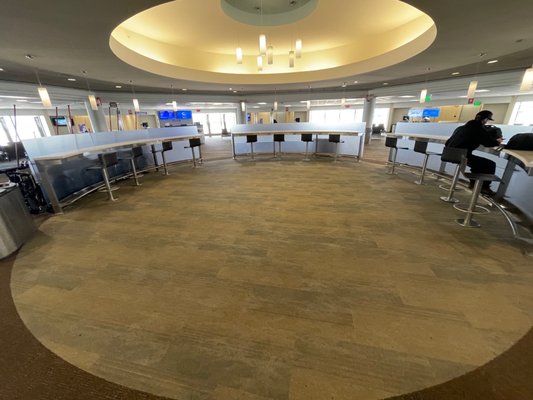 Bill and Hillary Clinton National Airport by null