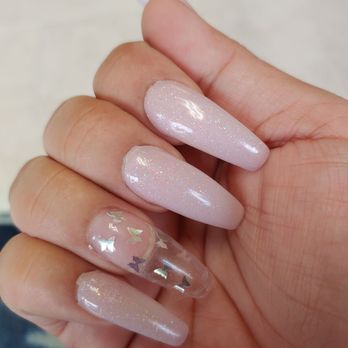 Juliet Nails - Set lifting on day 2 - Nail Salons Near Me - Houston, Texas