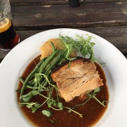 Roseland Inn - Pork belly with potatoes and a great sauce.