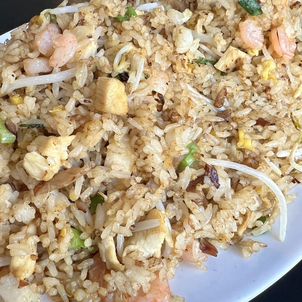 Hong Anh Palace - Combo Fried Rice - Chinese Near Me - Mequon, Wisconsin Hong Anh Palace - Combo Fried Rice - Chinese Near Me - Mequon, Wisconsin