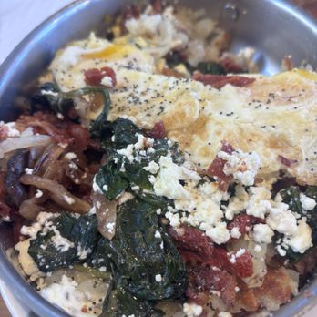 Wildberry - Delish - Breakfast & Brunch Near Me - Oak Brook, Illinois