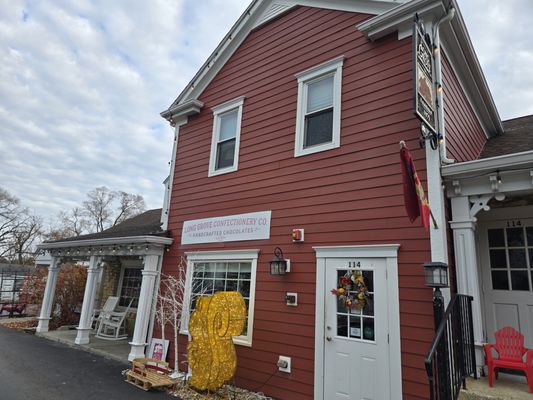 Long Grove Apple Haus by null