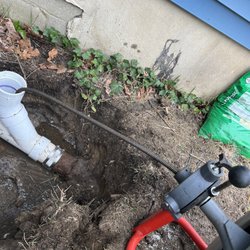 DV Drain Solutions - Clearing mainline of stoppages through newly installed sewer clean-out
