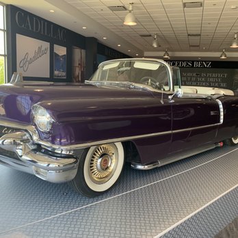 Graceland - Museums Near Me - Memphis, Tennessee