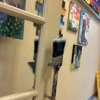 Painting with a Twist - Paint & Sip Near Me - Pearland, Texas Painting with a Twist - Paint & Sip Near Me - Pearland, Texas