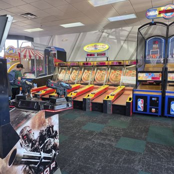 Chuck E. Cheese - Skeeball - Arcades Near Me - Roseville, California