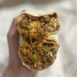Del Taco - Epic Combo Beef & Bean Burrito: beef, beans, cheese, lettuce, red/green sauces, tomatoes, onions &  sour cream in a flour tortilla | $8.29