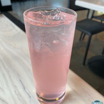 Char & Lemon - Pink Lemonade - Italian Near Me - Oxford, Connecticut