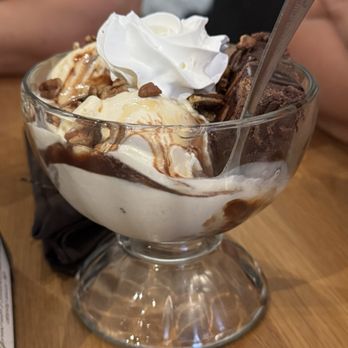 Kaminsky's Dessert Cafe - Brownie Sundae - Desserts Near Me - Columbia, South Carolina Kaminsky's Dessert Cafe - Brownie Sundae - Desserts Near Me - Columbia, South Carolina