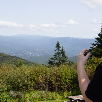 Berkshire Roots - BR Vape over mountain - Cannabis Dispensaries Near Me - Boston, Massachusetts Berkshire Roots - BR Vape over mountain - Cannabis Dispensaries Near Me - Boston, Massachusetts