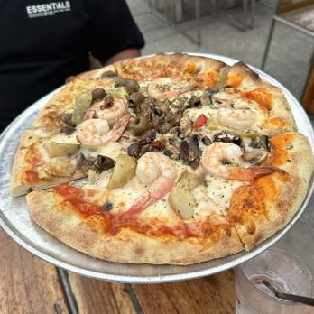 Venezia - Pizza with Shrimp (added for $5) - Pizza Near Me - Sarasota, Florida Venezia - Pizza with Shrimp (added for $5) - Pizza Near Me - Sarasota, Florida