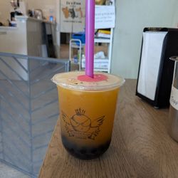 Peach green tea