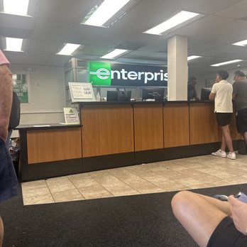 Enterprise Rent-A-Car - People waiting around and no employees. - Car Rental Near Me - Atlanta, Georgia Enterprise Rent-A-Car - People waiting around and no employees. - Car Rental Near Me - Atlanta, Georgia