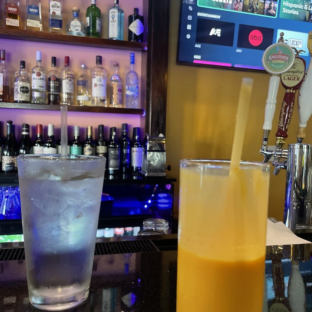 Saffron Indian Bistro - Mango Lassi - Indian Near Me - Virginia Beach, Virginia