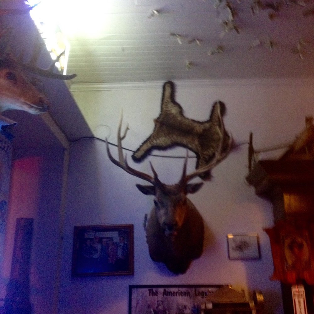 J'Ville Tavern - Pubs Near Me - Jacksonville, Oregon