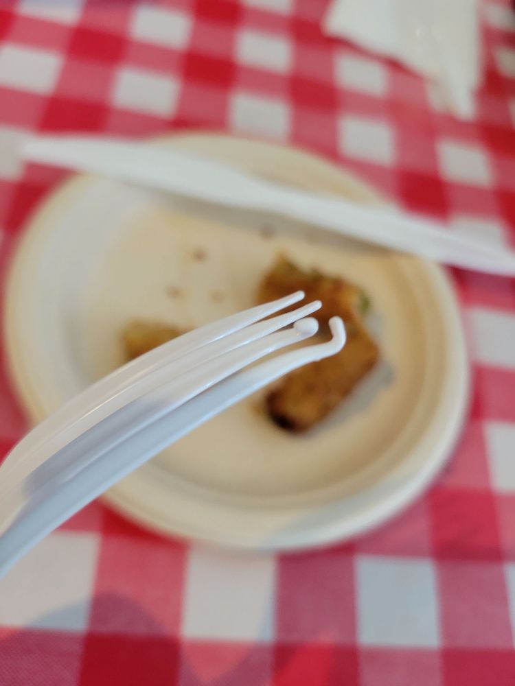 Gus's World Famous Fried Chicken