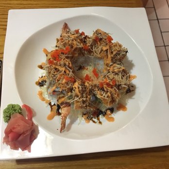 Malado Sushi - Japanese Near Me - Toronto, Ontario