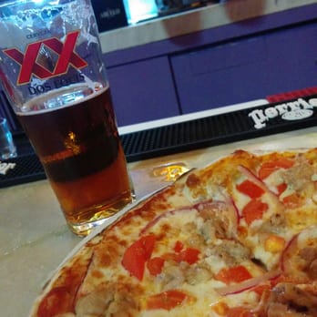 Piola - The Roma with Dos Equis Amber on draft. - Pizza Near Me - Playa del Carmen, ROO