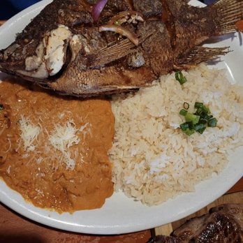 Buena Mesa - Pescado frito - Seafood Near Me - South Gate, California