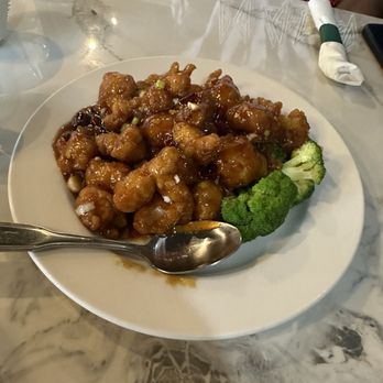 Wok Provisions - 2. Golden Mountain Chicken - Chinese Near Me - Dunwoody, Georgia