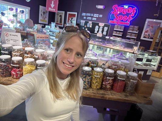 Vermont Antique Mall by null