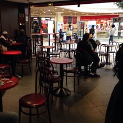 Salon de Caffé Italien - Seating area