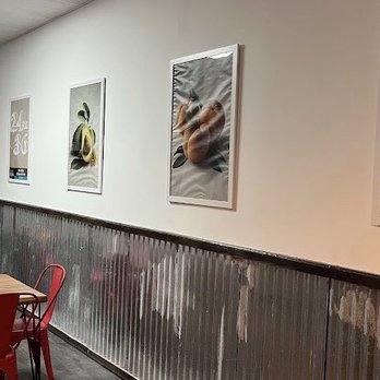 Juice Solution - dining area - Juice Bars & Smoothies Near Me - Douglasville, Georgia Juice Solution - dining area - Juice Bars & Smoothies Near Me - Douglasville, Georgia