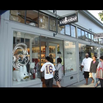Woot Bear - Great stylish store,  but unfortunately very little stock! - Toy Stores Near Me - San Francisco, California
