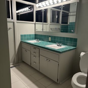 Nate Construction - Bathroom #1 vanity Before... - General Contractors Near Me - Snohomish, Washington