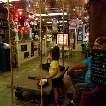 Coyote Oaties - Such a cute place! Amazing cookies and Tea! - Desserts Near Me - Glendale, Arizona