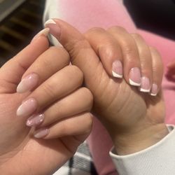 90's Nails - I had an amazing experience with my nails! and my nails look absolutely gorgeous Joy, who did my nails, did an amazing job. She's the best