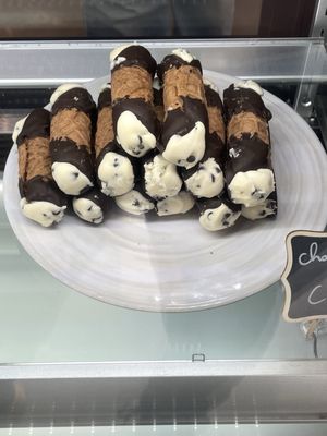 Jennifer Lee's Gourmet Bakery by null