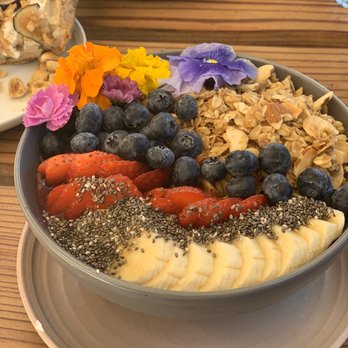 Sibling by Pushkin's - Açaí bowl - New American Near Me - Sacramento, California Sibling by Pushkin's - Açaí bowl - New American Near Me - Sacramento, California
