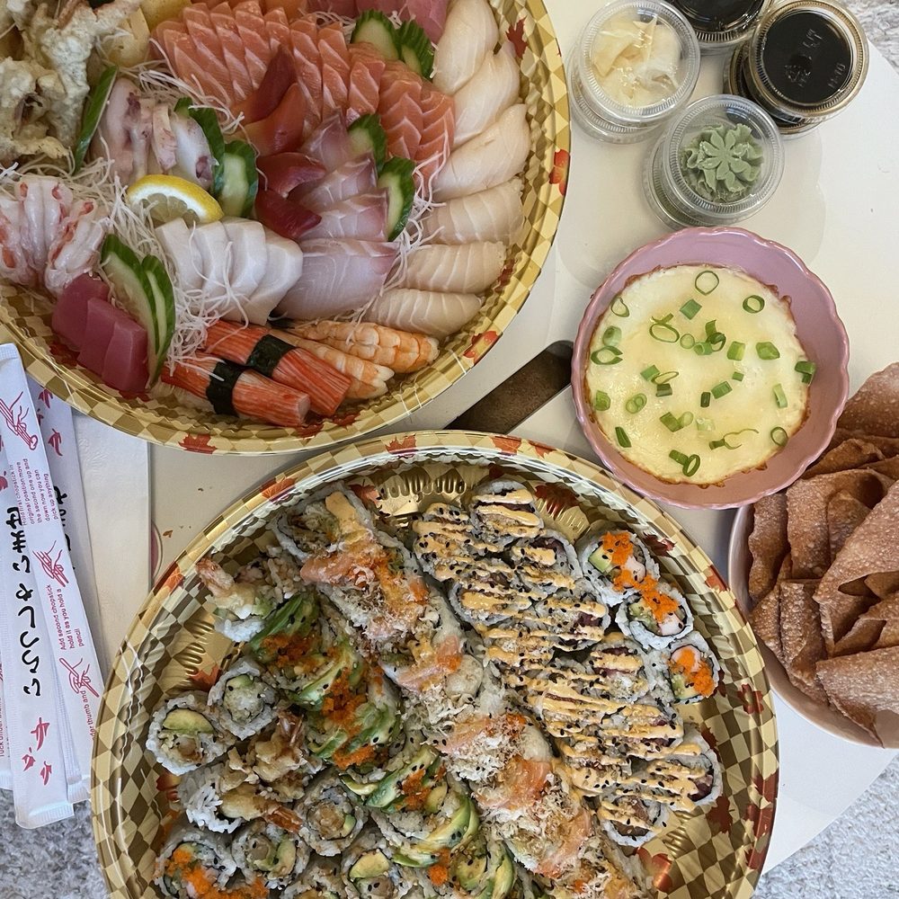 Ginza Sushi Express - Sushi Platters - Sushi Bars Near Me - Richmond Hill, Ontario Ginza Sushi Express - Sushi Platters - Sushi Bars Near Me - Richmond Hill, Ontario