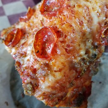 Brooklyn Bros. Pizzeria - Greasy floppy mess... - Pizza Near Me - Everett, Washington Brooklyn Bros. Pizzeria - Greasy floppy mess... - Pizza Near Me - Everett, Washington