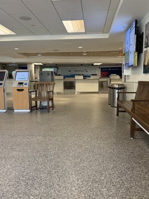 Nantucket Memorial Airport-ACK by null