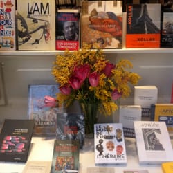 Librairie Gallimard - Vitrine