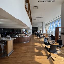 Lufthansa First Class Lounge