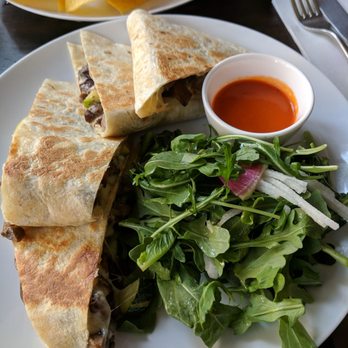Amaranto Mexican Restaurant - Steak quesadilla - Mexican Near Me - Brooklyn, New York