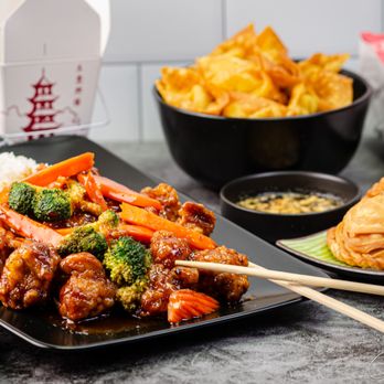 Asian Joint - Thai Chinese Cuisine - General Tso's and Wontons - Chinese Near Me - Fairfax, Virginia
