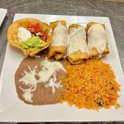 Totonacos Mexican Grill - CHIMI Lovers