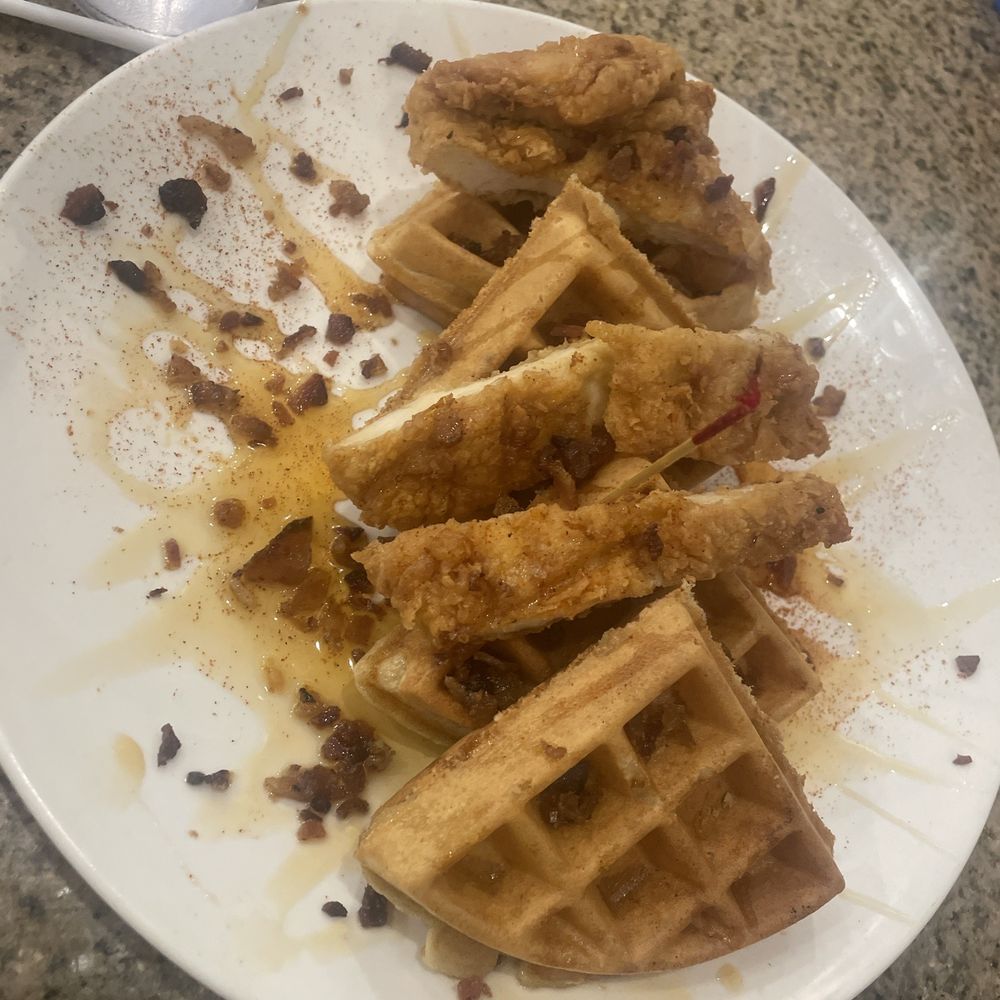 Eggsquisite Cafe - Chicken and waffle - Breakfast & Brunch Near Me - McKinney, Texas