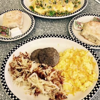 Vickery Cafe - My favorite plate is the egg and sausage platter, while my GF goes for the veggie omelette - American Near Me - Fort Worth, Texas Vickery Cafe - My favorite plate is the egg and sausage platter, while my GF goes for the veggie omelette - American Near Me - Fort Worth, Texas