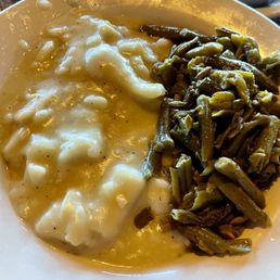 Chicken N' Dumplins Family Meal
