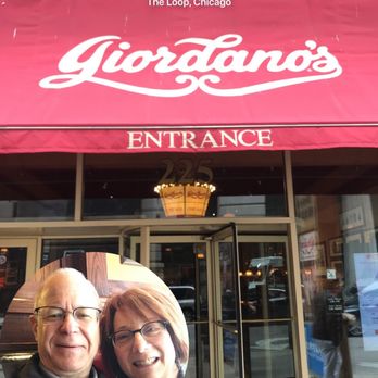 Giordano's - Pizza Near Me - Chicago, Illinois