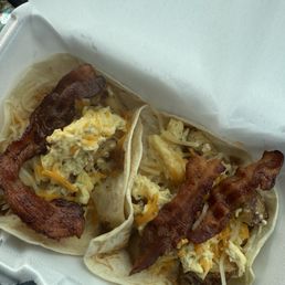 Potato egg bacon chz taco Potato egg bacon chz taco