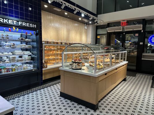Paris Baguette by null